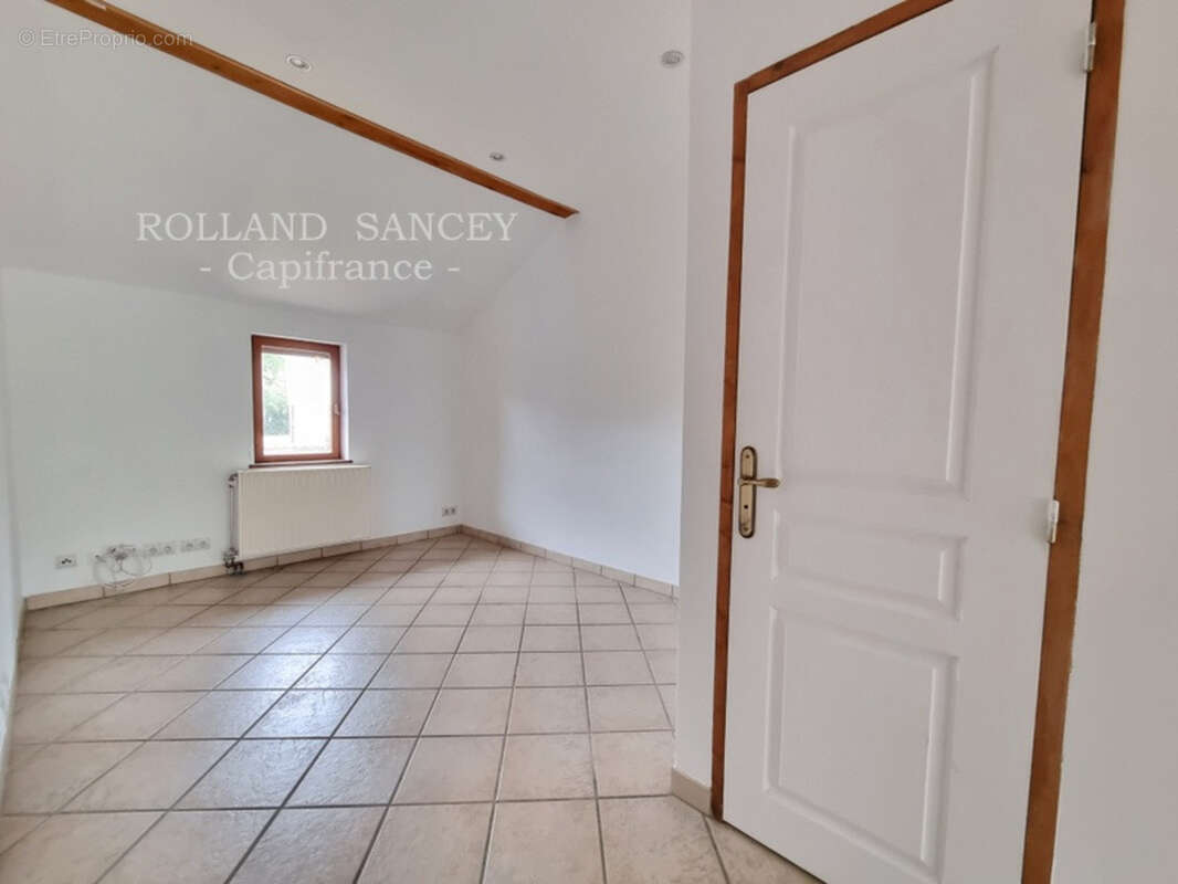 Appartement à vendre 6 pièces SERMAMAGNY (90) - photo 3