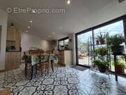 Maison à SAINT-JUERY