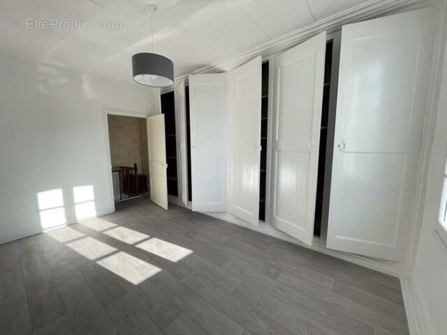 Maison à AUTHON-EBEON