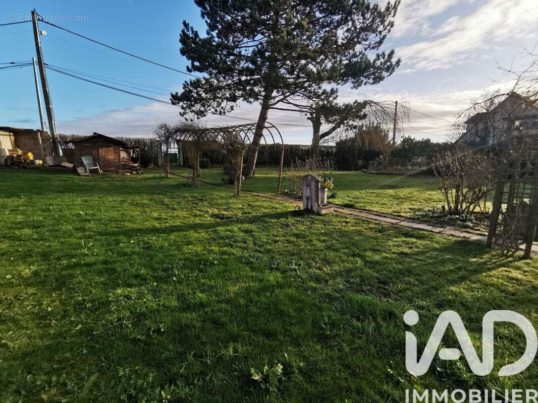 Photo 4 - Terrain à GRISY-SUISNES