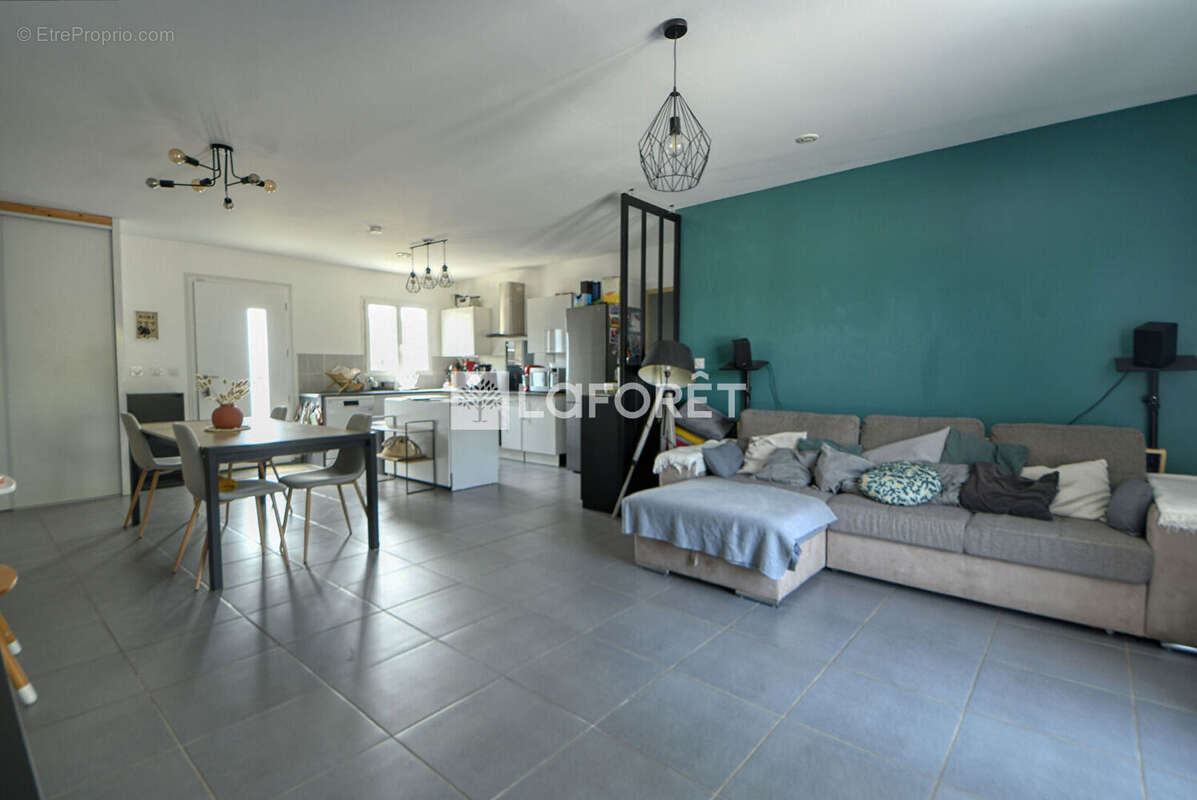Maison de plaind-pied a vendre a lisle-sur-tarn - photo 3