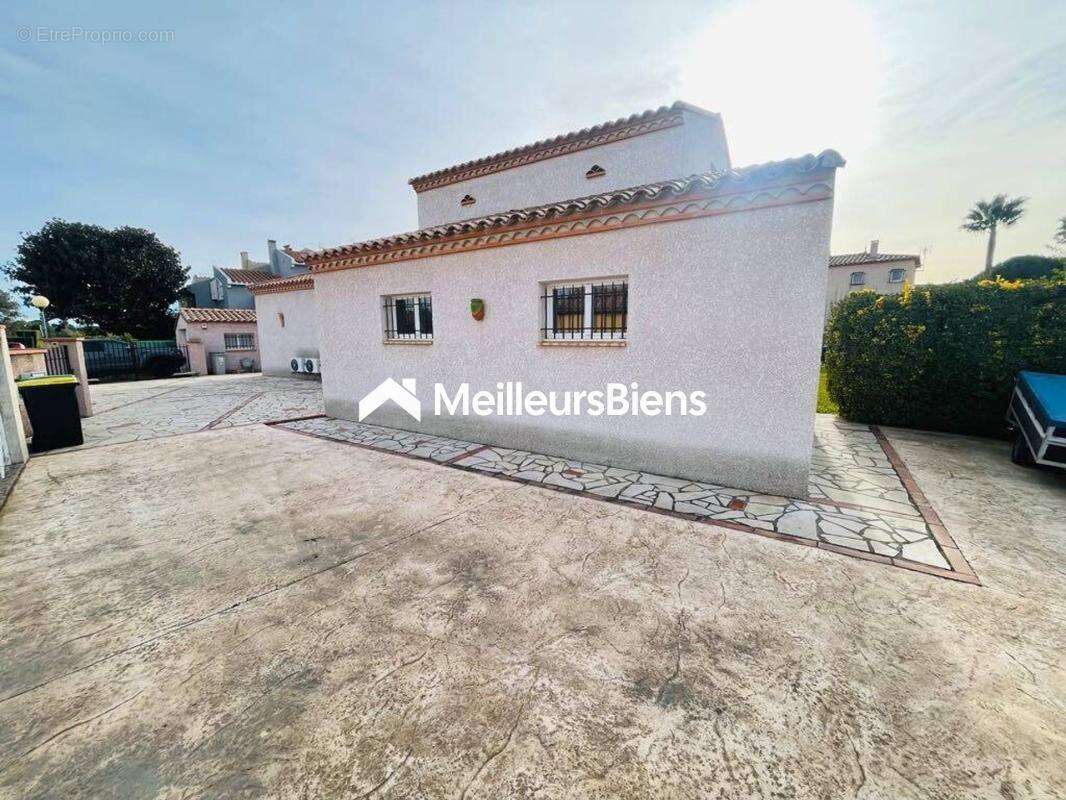 Maison à BOMPAS