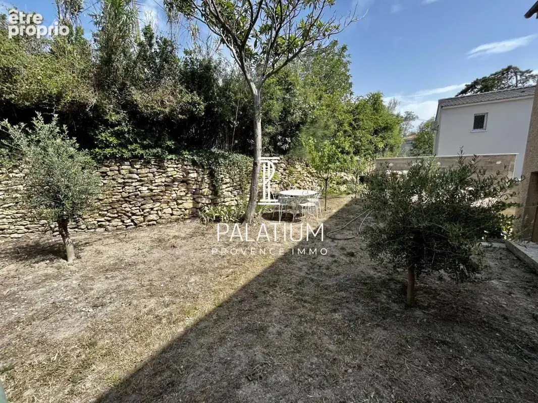 Villa 172m² - Garage 26m² - Terrain 912m² - photo 6