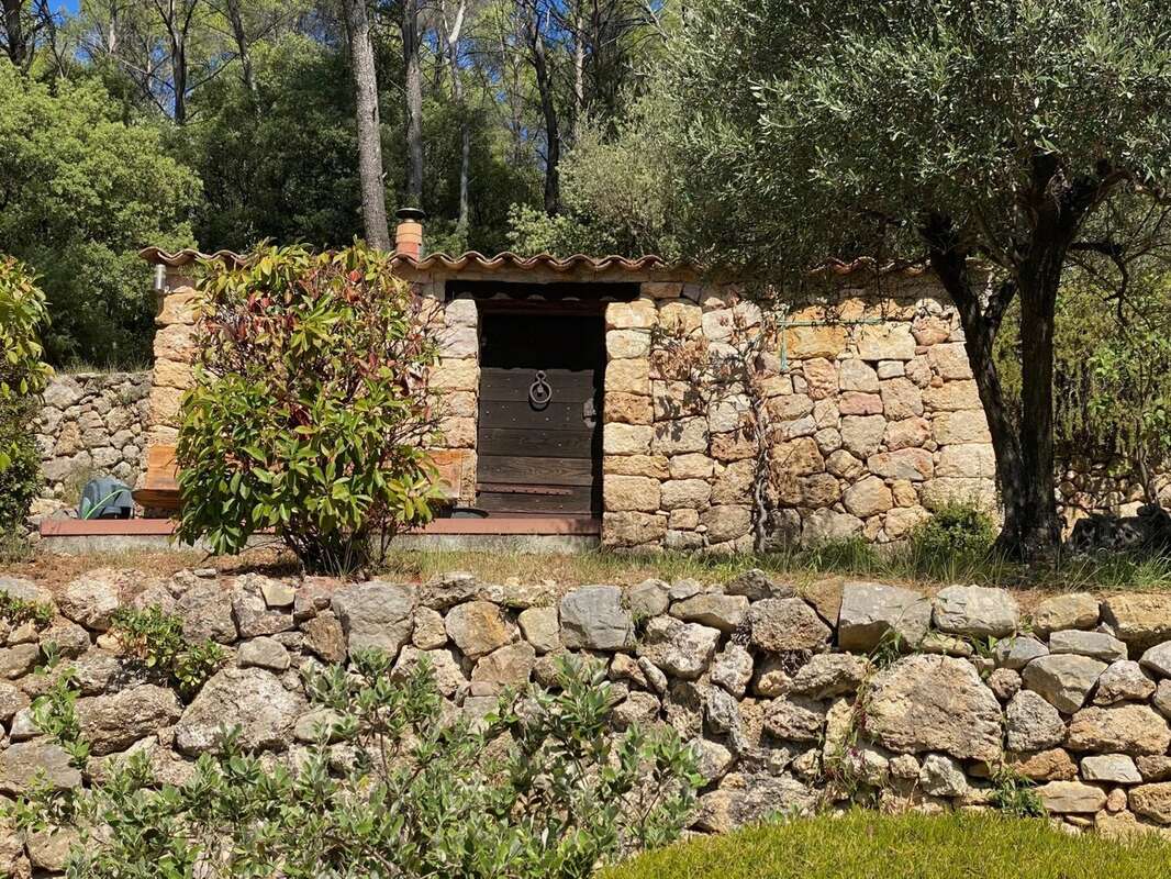 Maison à LORGUES