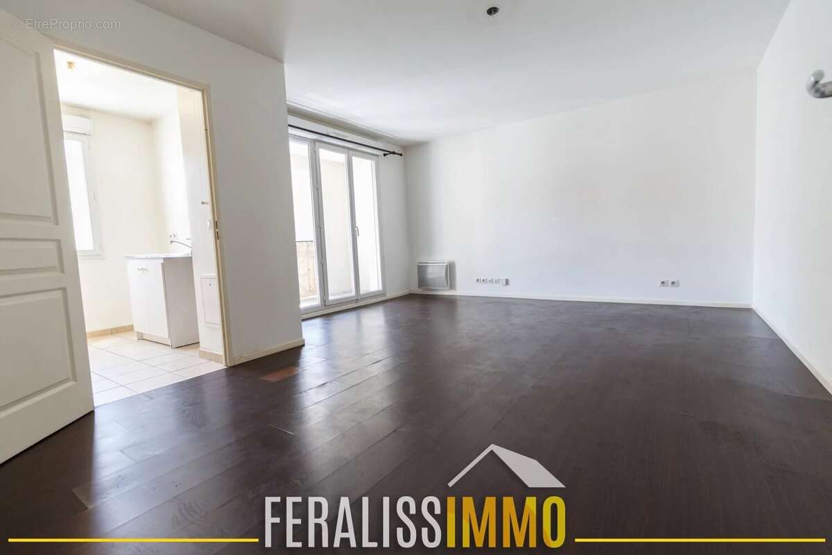 Appartement à VAUREAL
