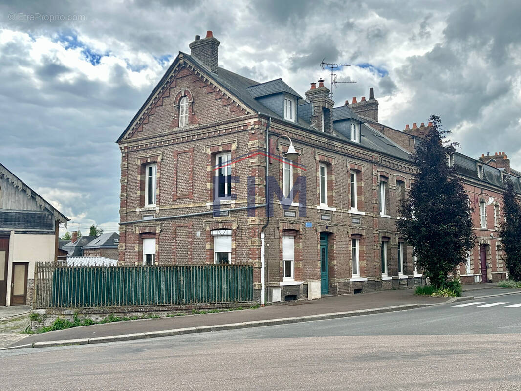 Appartement à NEUFCHATEL-EN-BRAY