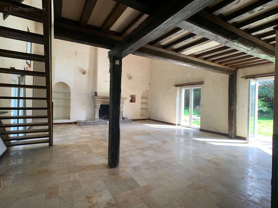 Maison à SAINT-SAUVEUR-LA-POMMERAYE