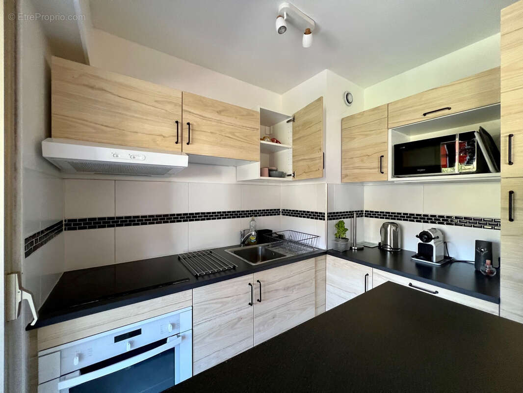 Appartement à VALLAURIS