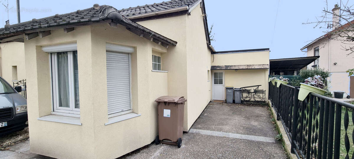 Maison à VILLEPARISIS