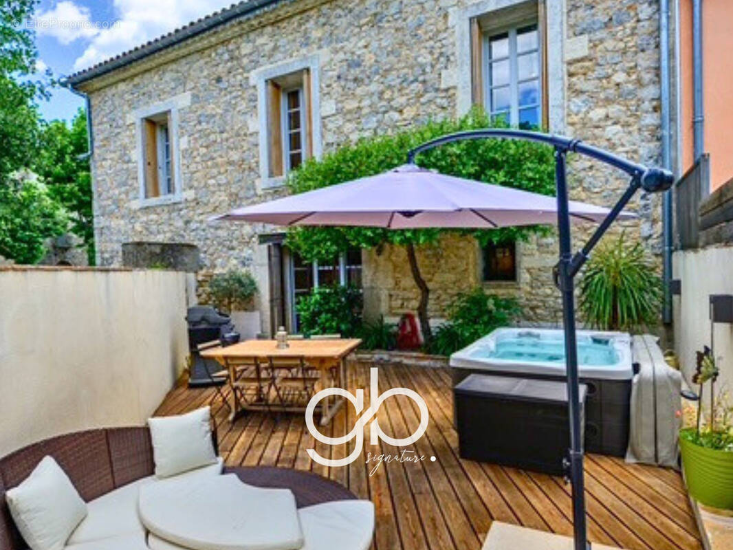 Maison à LES MATELLES