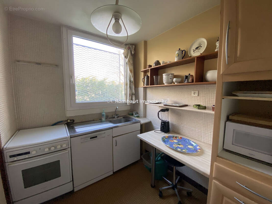 Appartement à LA CELLE-SAINT-CLOUD