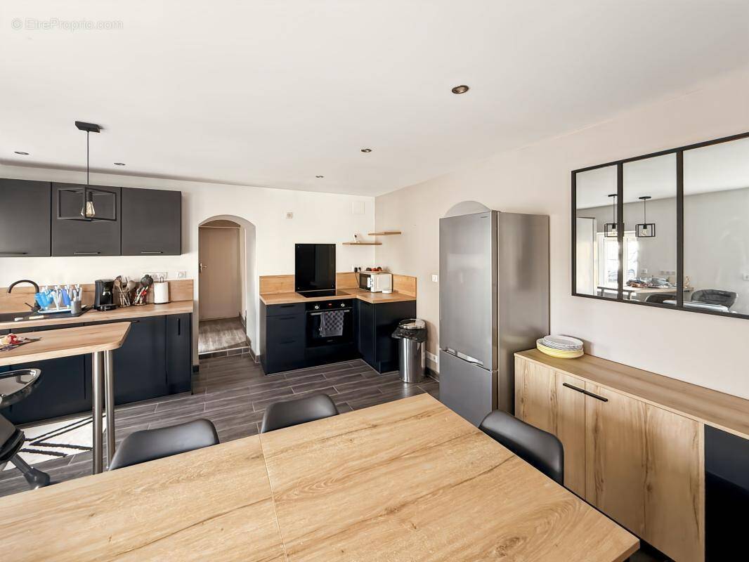 Maison T4 de 93m2 à La Grandville - photo 1