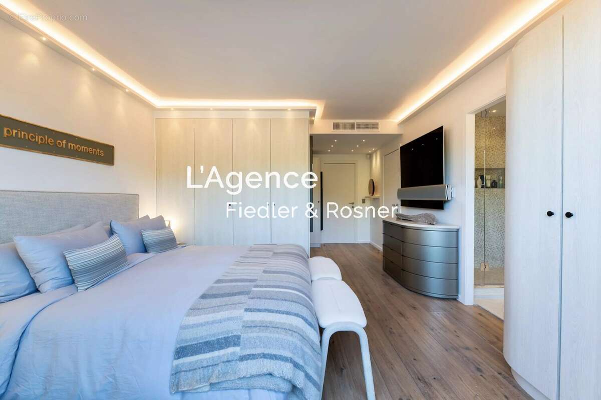 Appartement à SAINT-TROPEZ