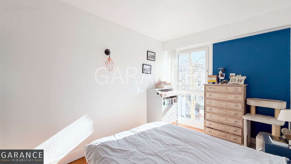 Appartement à PARIS-12E