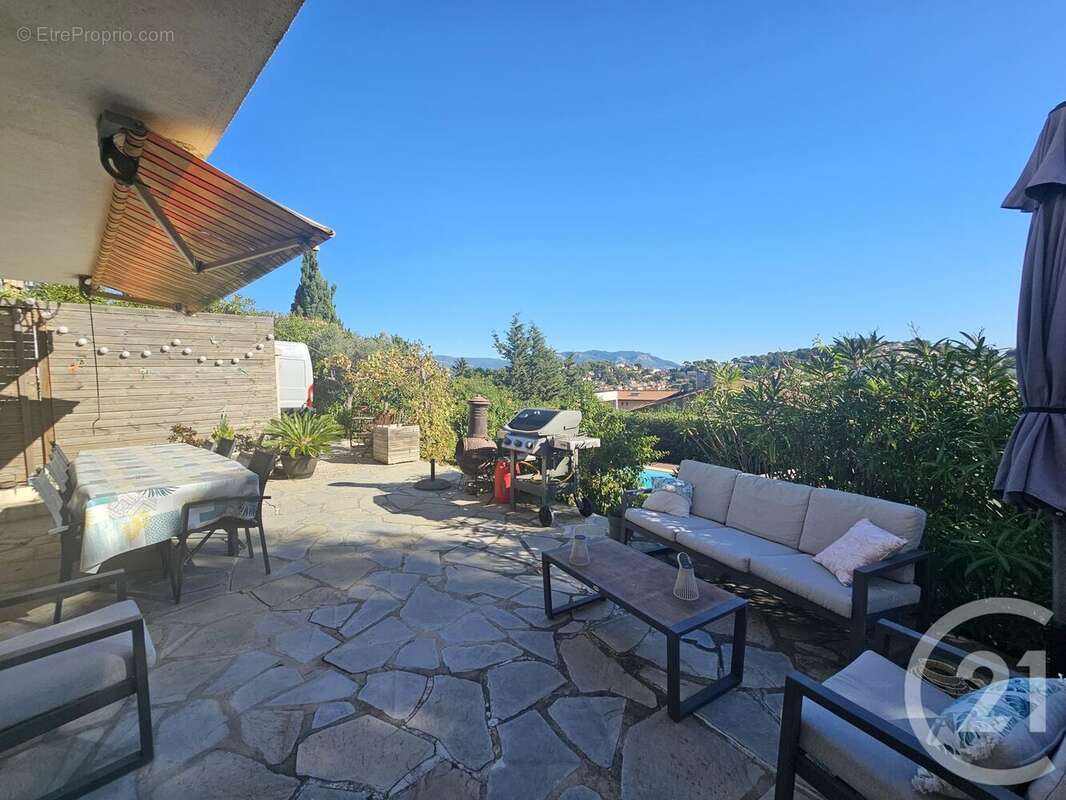 Maison à SIX-FOURS-LES-PLAGES