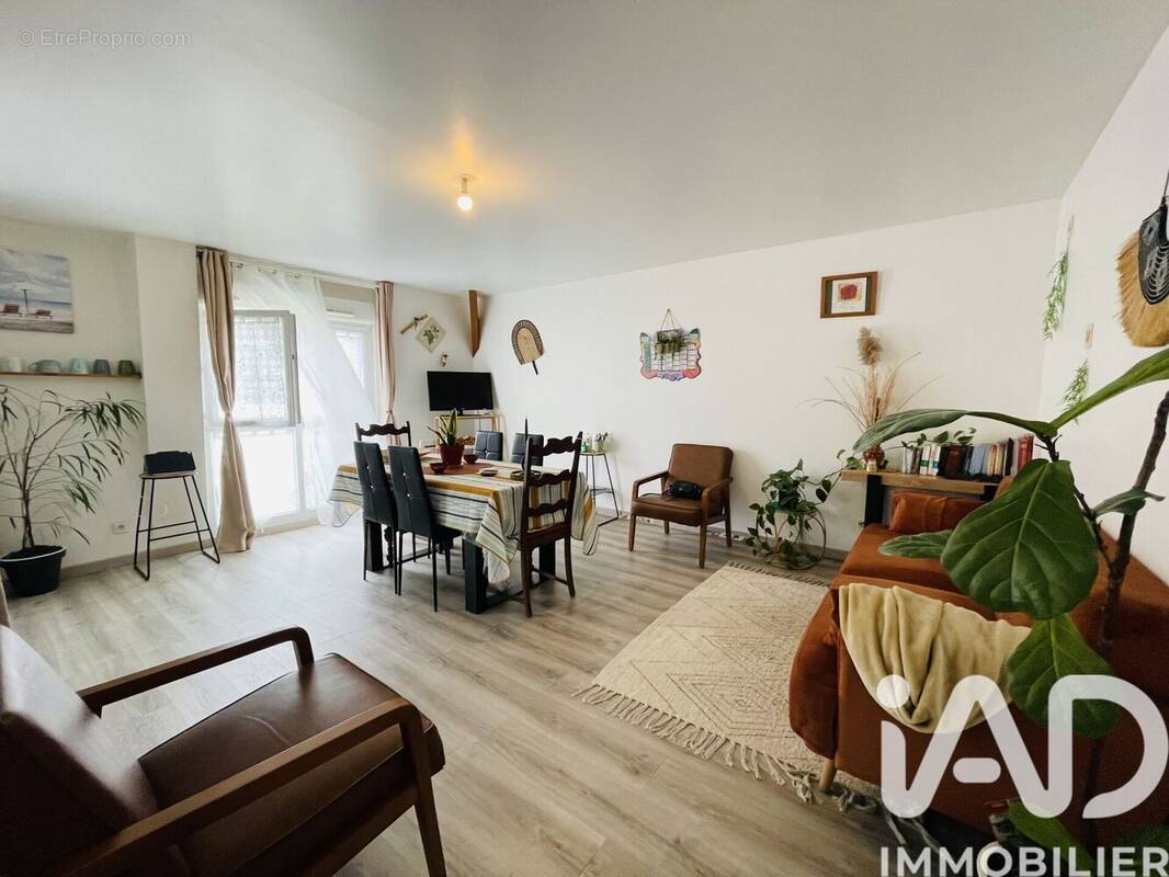 Photo 1 - Appartement à MONTEREAU-FAULT-YONNE