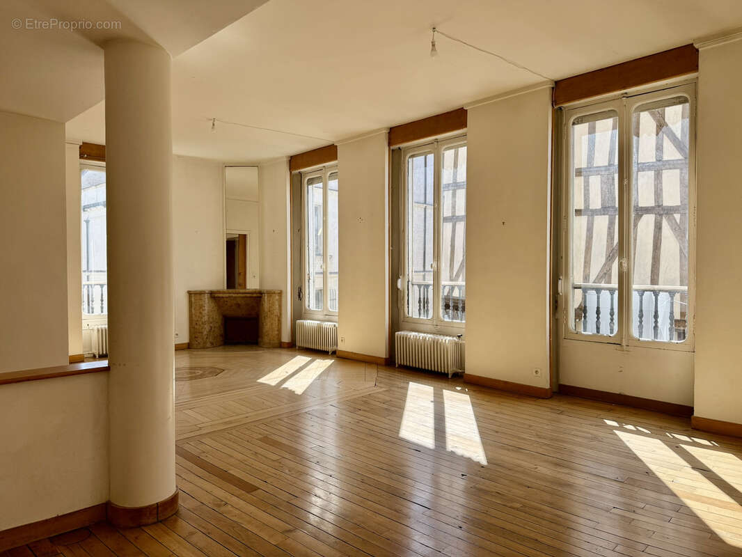 Appartement à TROYES