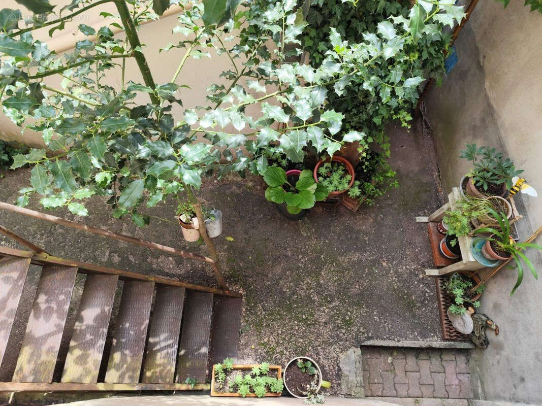 Maison à PLOMBIERES-LES-DIJON