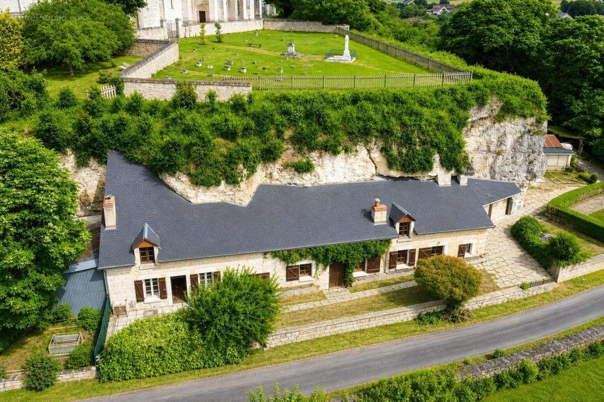 Maison de 7 pièces de 168 m² à Châteauvieux - photo 13