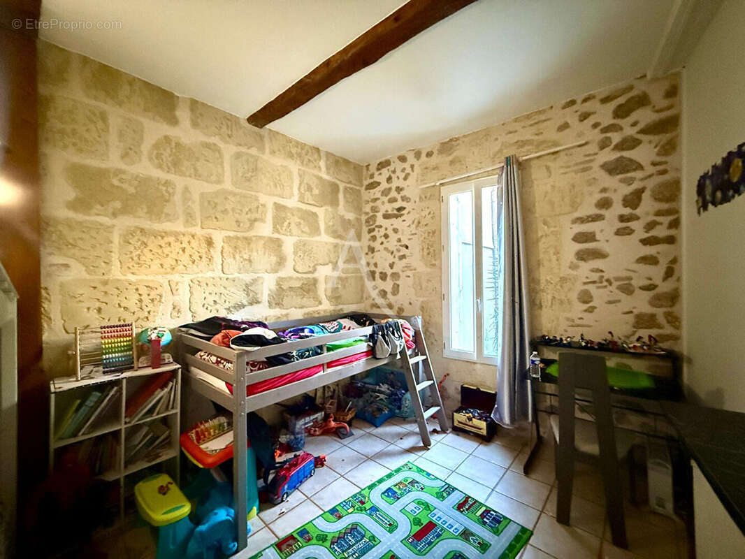 Maison à POMEROLS