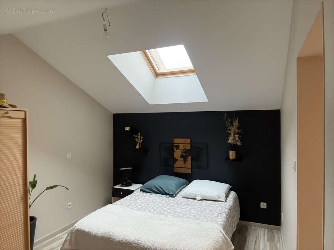 Maison à VILLE-SUR-ILLON