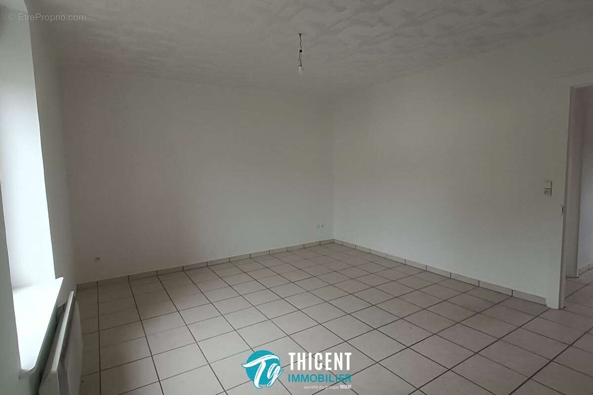 Appartement 85 m² à Etival-Clairefontaine  - photo 5