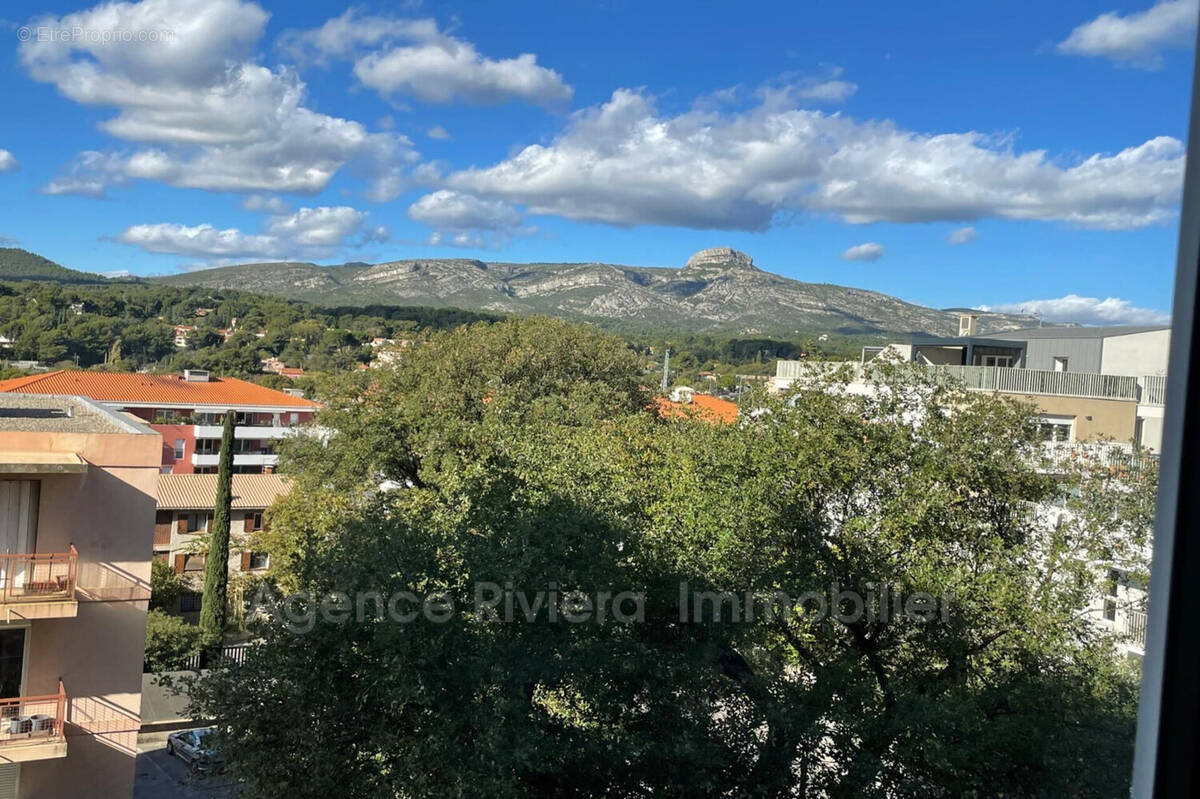 Appartement à AUBAGNE