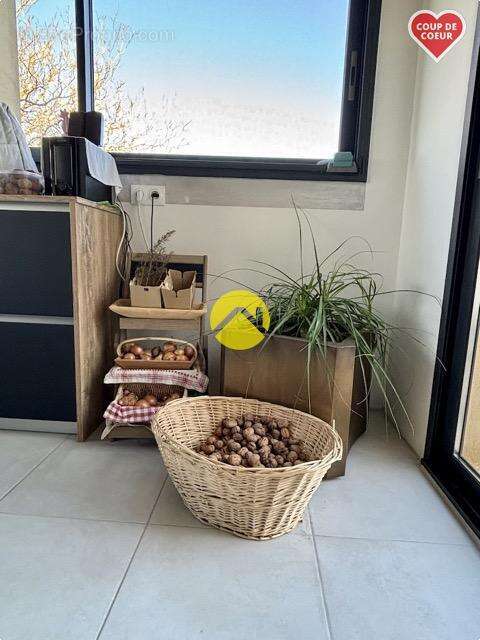 Maison à SAINTE-ALVERE