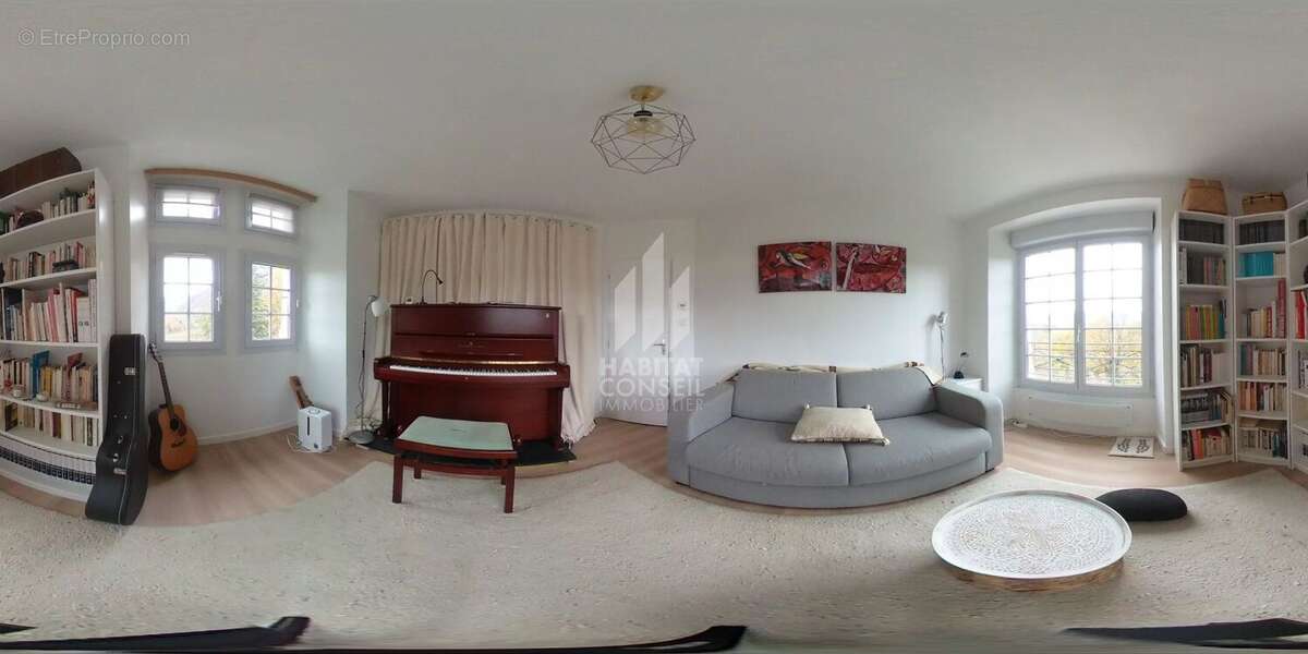 Appartement à VARCES-ALLIERES-ET-RISSET