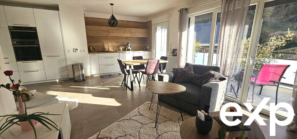 Appartement à VOGLANS