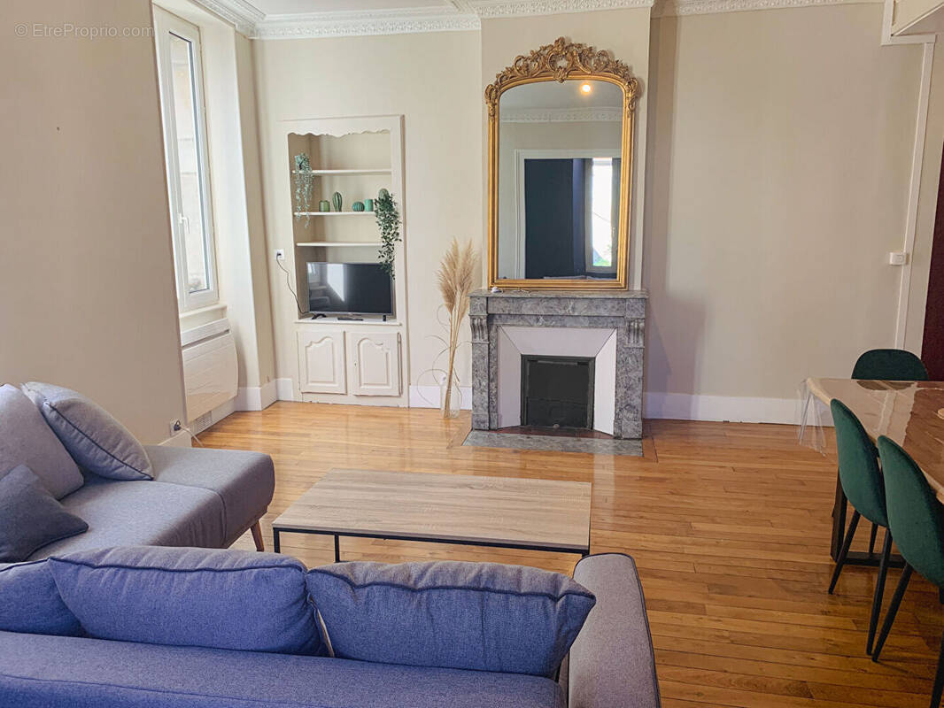 Appartement à LONS-LE-SAUNIER