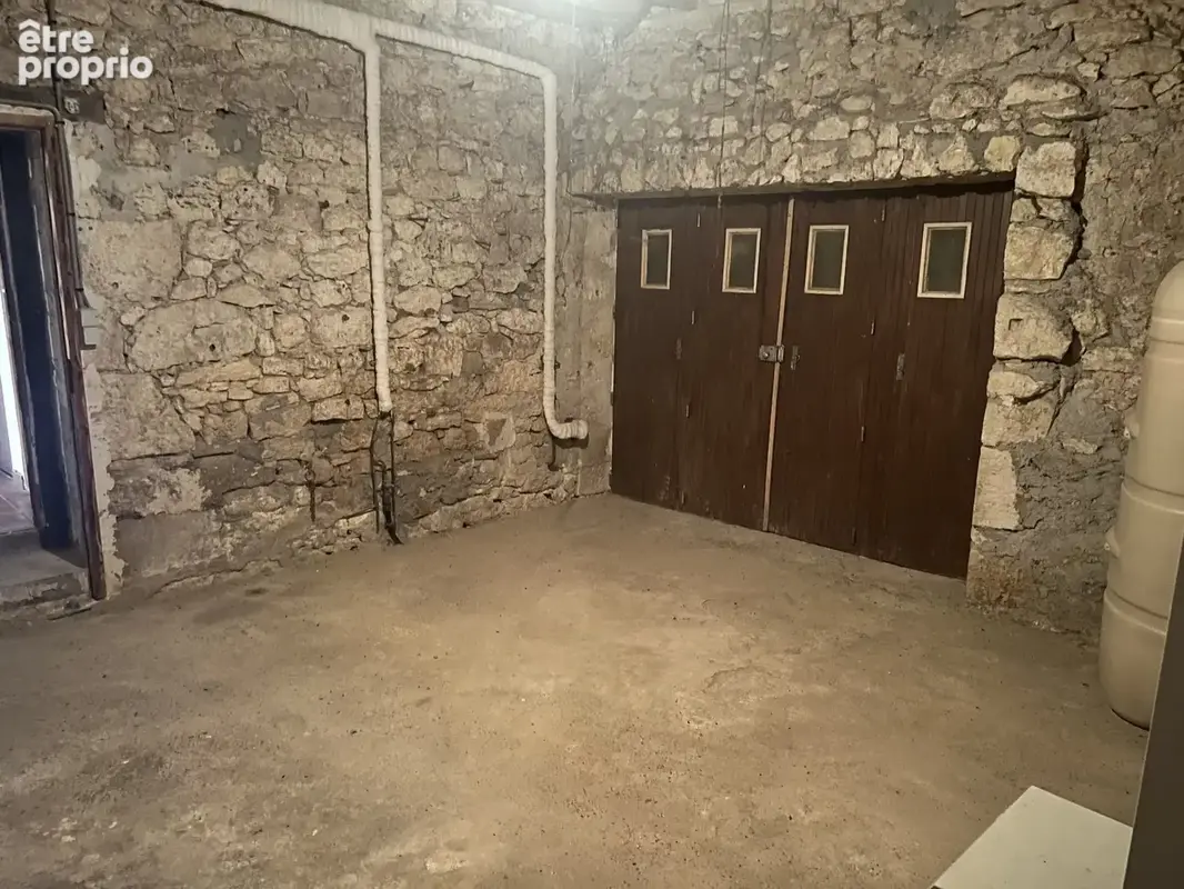 Ancienne ferme en pierre au calme – 145 m² habitables et beau potentiel - photo 13