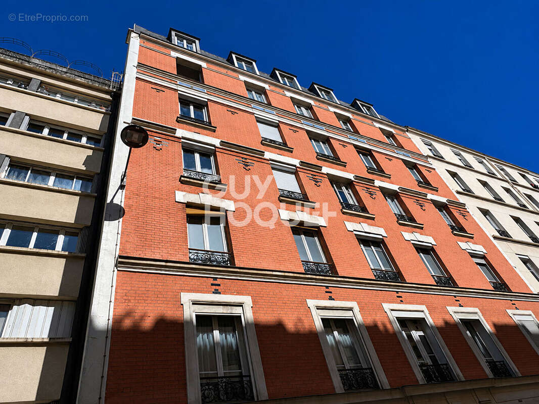 Appartement à PARIS-12E