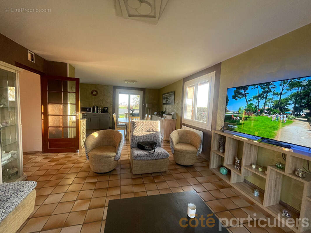 Maison à CHATEAUNEUF-SUR-CHER