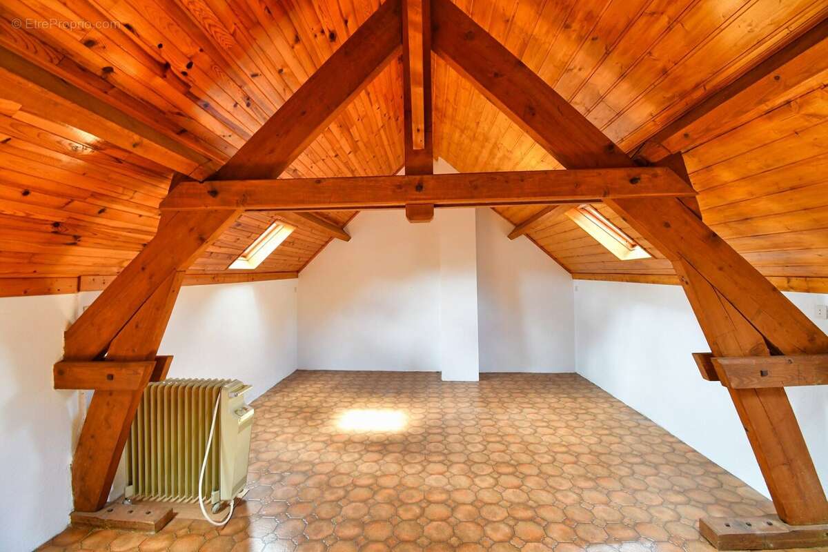 Maison à LA PETITE-VERRIERE