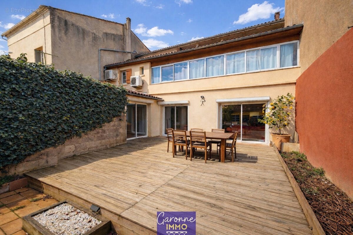 Maison à CLAIRAC