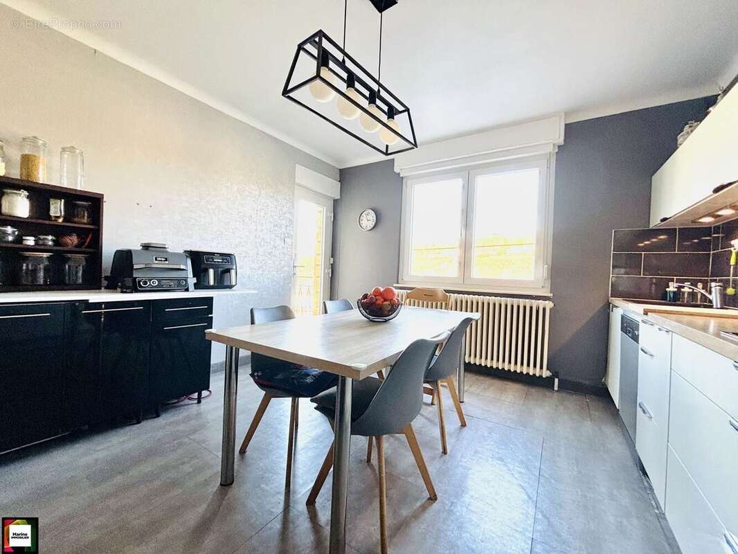 Maison à LONGUYON