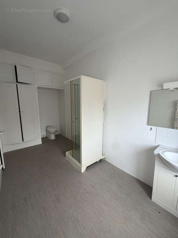 LA FERTE MACE, centre ville - photo 6
