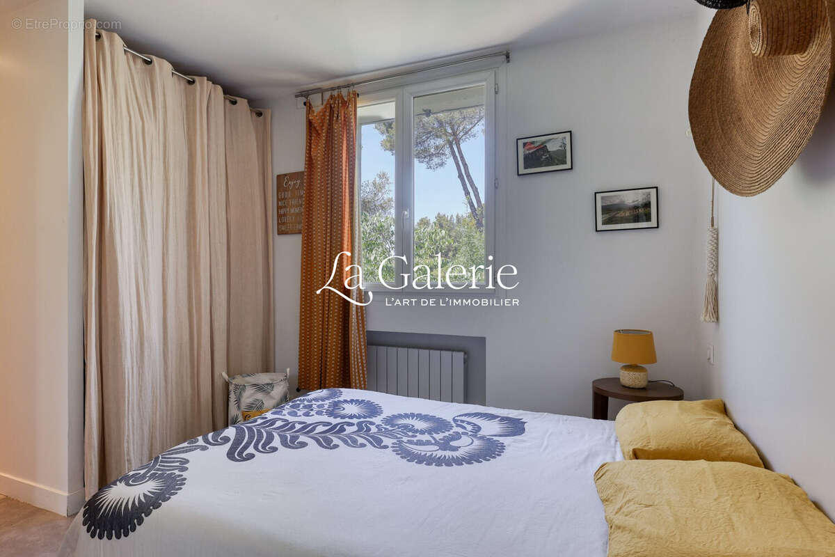 Appartement à CARQUEIRANNE