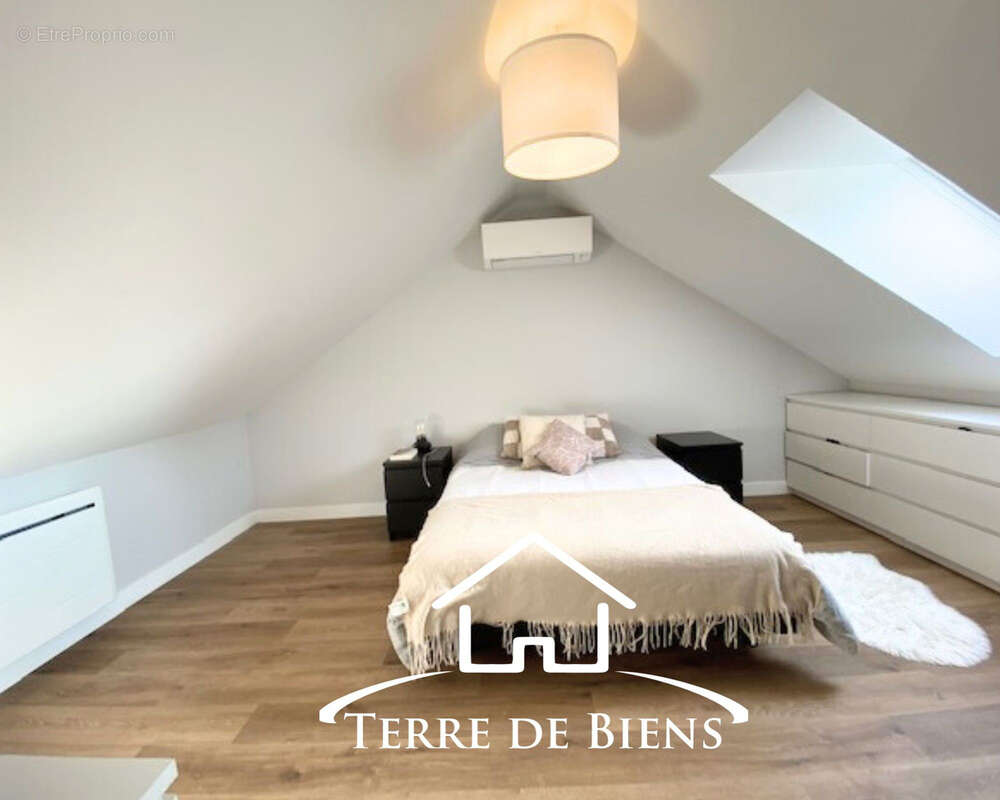 Maison à VIC-SUR-AISNE