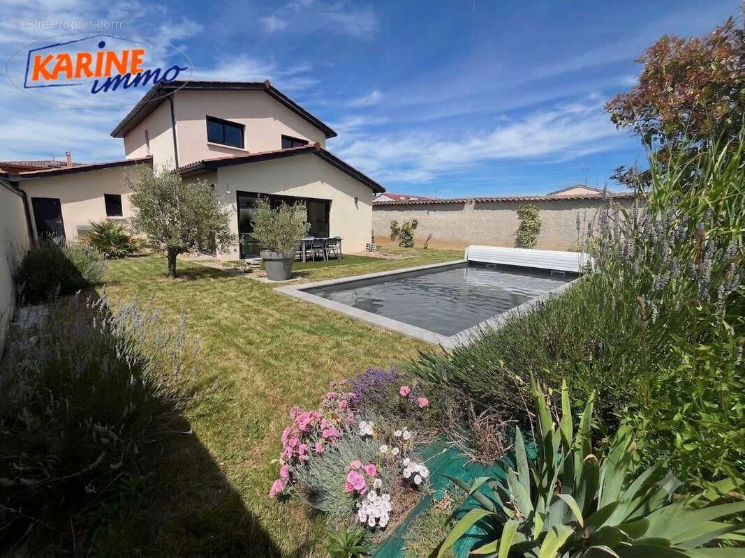 Maison 140 m² à Sathonay-Village  - photo 2