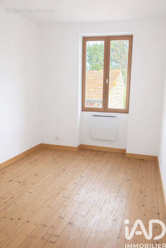 Photo 3 - Maison à NERVIEUX