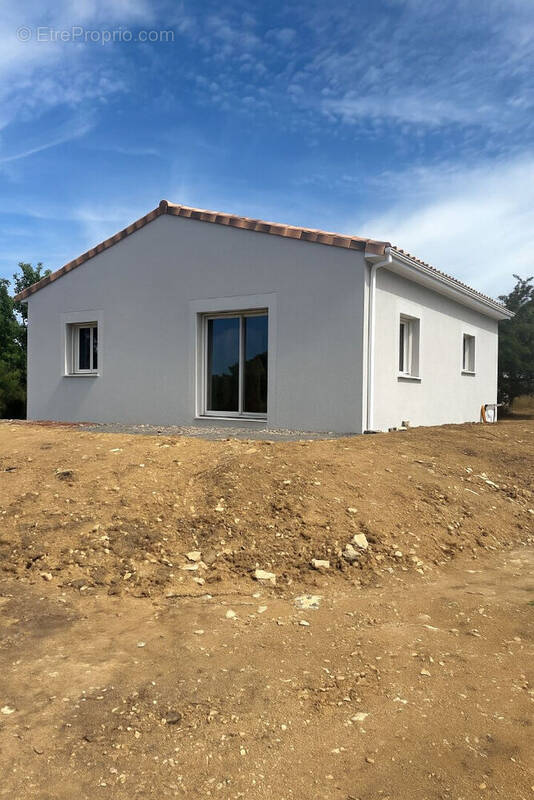 Maison à PRADONS