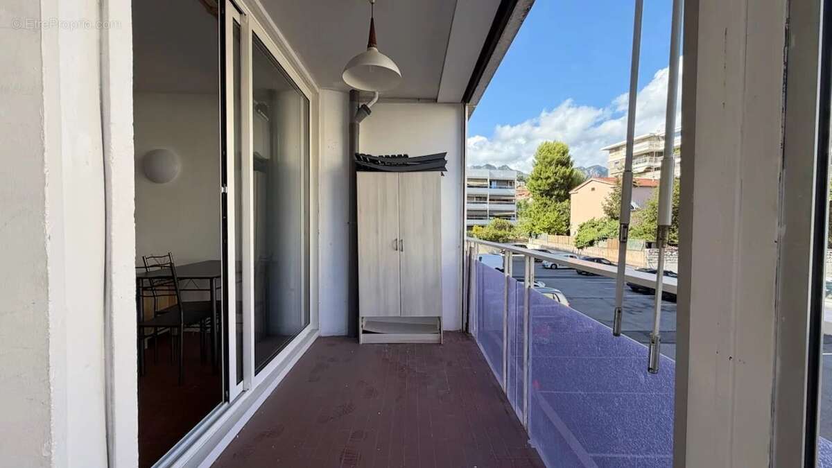 Appartement à ROQUEBRUNE-CAP-MARTIN