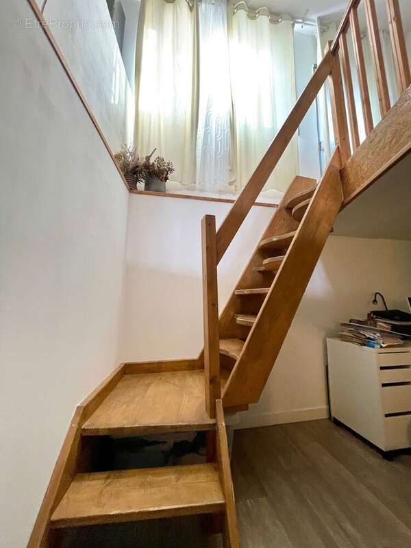 Appartement à FONTAINE