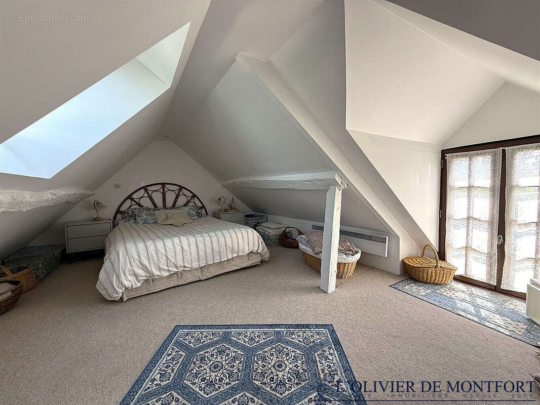 Maison à MONTFORT-L'AMAURY