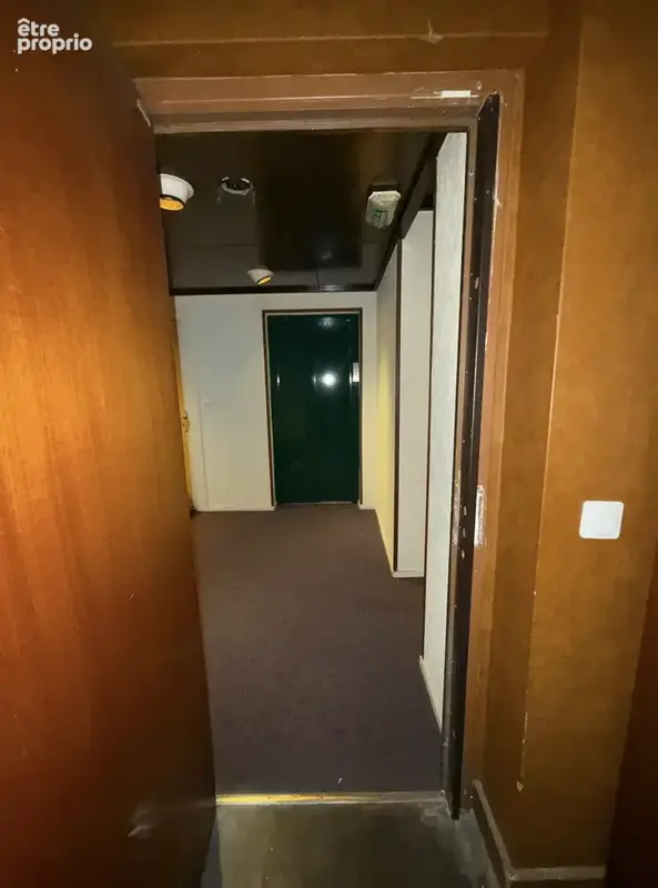 Paris 10e   rue de paradis   local de rangement 7,60 m2   6e étage avec ascenseur - photo 8