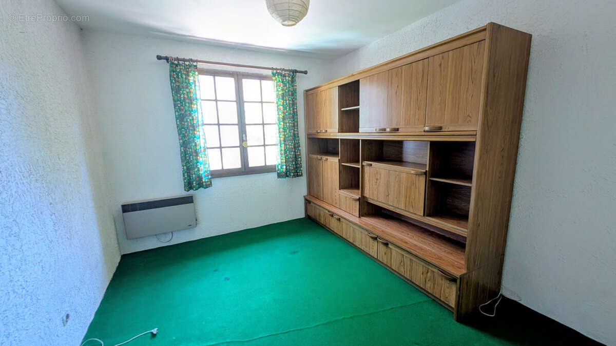 Maison à LAROQUE-DES-ALBERES