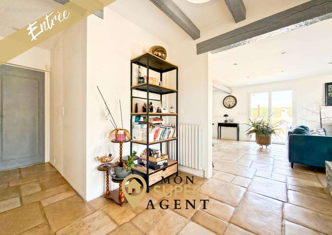 Maison 201 m² à Le Chatelet-En-Brie  - photo 10