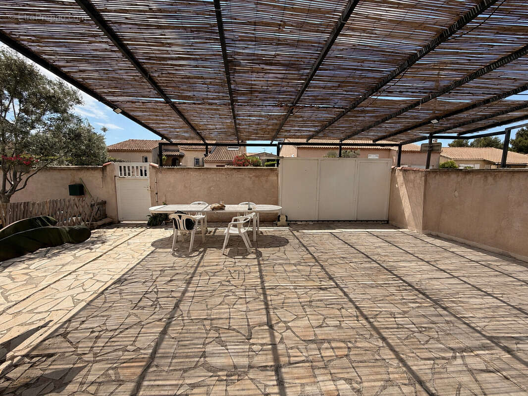 Maison 90 m² à Fos-Sur-Mer  - photo 8